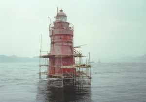 今治 唐子浜の赤灯台 ＜11月1日～11月8日は海と灯台ウィーク！＞ | 海