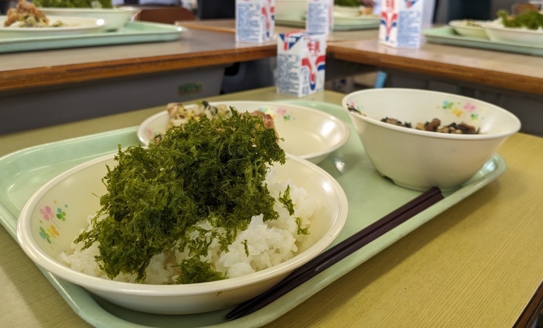 給食