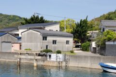 【灯台博士　大成さんによるコラム】①海中鳥居は珍しいのか？　〜波止浜の龍神社〜