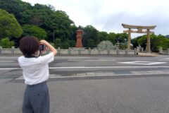 【灯台博士　大成さんによるコラム】灯台活用女子がやって来た！ ④波方港の赤煉瓦灯明台
